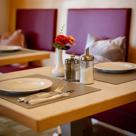 Marienhof Apartahotel