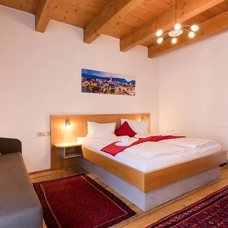 Marienhof Apart-hotel