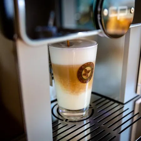 Marienhof 아파트호텔 4*